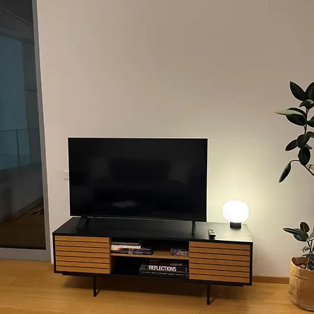 Cozy And Sunny With Free Parking Sky Park Apartamento Bratislava